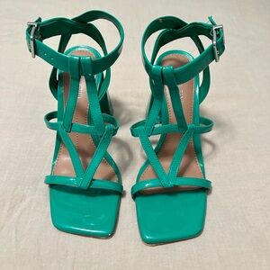 Gianni Bini Green Strap Sandals